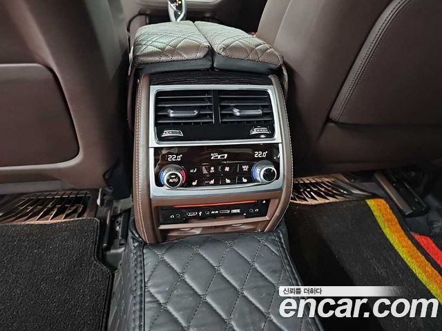 BMW 7 Series (G11) 740Li xDrive M Sport Package 2018 — фото 19