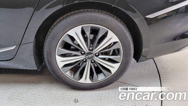 Kia K8 Hybrid Signature 2023 — фото 21