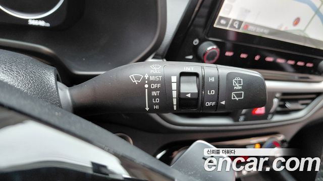 Kia K3 (II) 1.6 Turbo GT 5Door Signature 2022 — фото 20