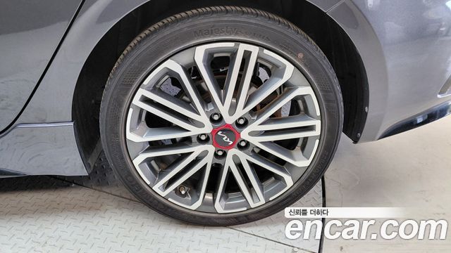 Kia K3 (II) 1.6 Turbo GT 5Door Signature 2022 — фото 21