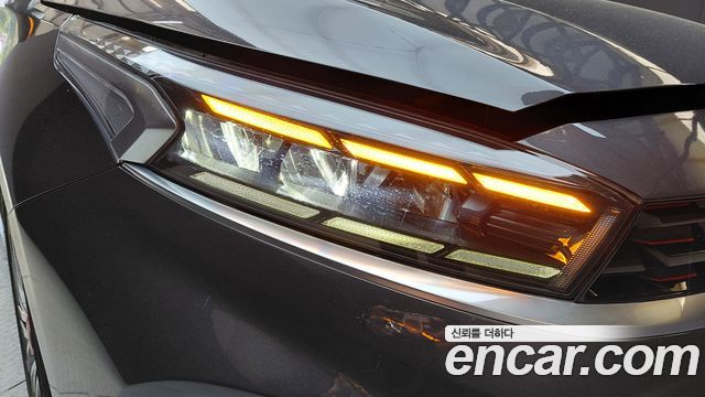 Kia K3 (II) 1.6 Turbo GT 5Door Signature 2022 — фото 22