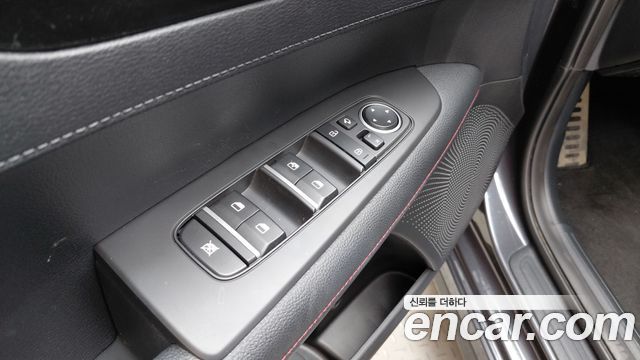 Kia K3 (II) 1.6 Turbo GT 5Door Signature 2022 — фото 28