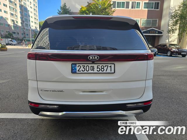 Kia Carnival (IV) Diesel 9-Seater Noblesse 2021 — фото 5