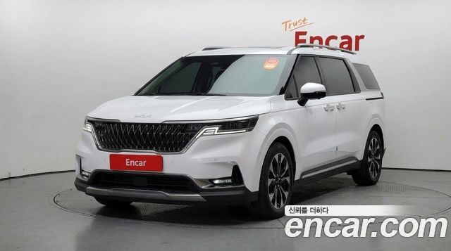 Kia Carnival (IV) Gasoline 7-Seater Outdoor Noblesse 2023 — фото 1