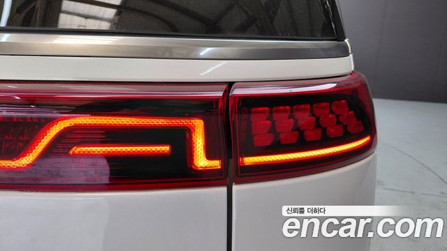 Kia Carnival (IV) Gasoline 7-Seater Outdoor Noblesse 2023 — фото 23
