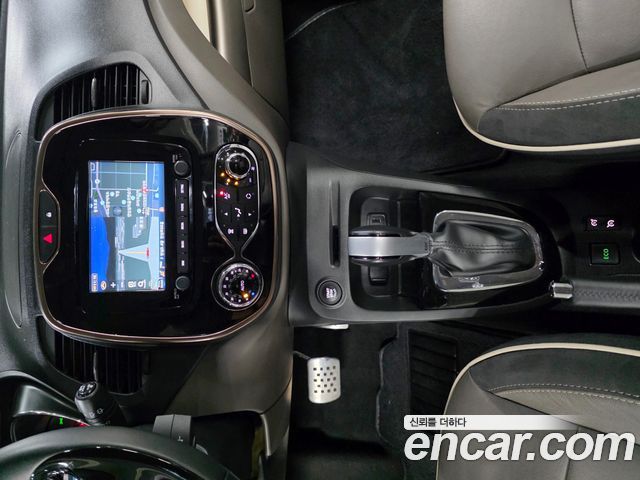 Renault Korea QM3 RE Signature 2016 — фото 10