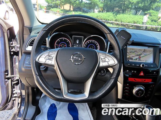 KG Mobility (SsangYong) Tivoli Diesel LX 2WD 2016 — фото 8