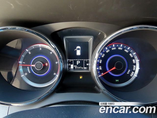 KG Mobility (SsangYong) Tivoli Diesel LX 2WD 2016 — фото 9