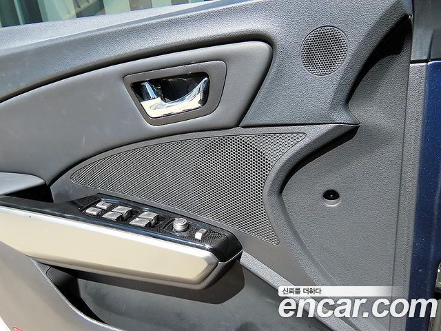 KG Mobility (SsangYong) Tivoli Diesel LX 2WD 2016 — фото 15