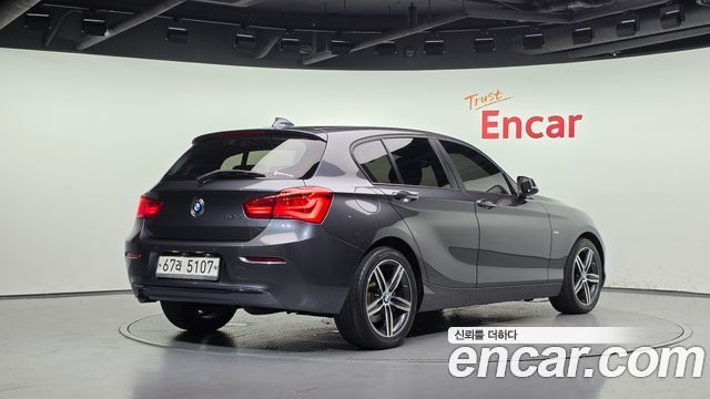 BMW 1 Series (F20) 118d Sport 5Door 2017 — фото 2