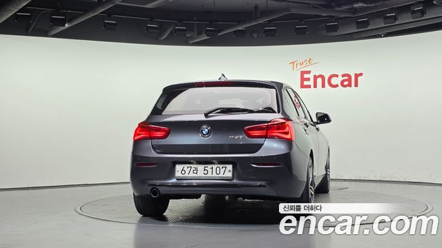 BMW 1 Series (F20) 118d Sport 5Door 2017 — фото 4