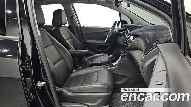 Chevrolet Trax 1.4 Red Line LT Core 2019 — фото 26