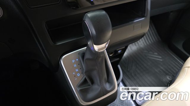 Hyundai Staria HEV 1.6 Cargo 3-Seater Modern 2025 — фото 9