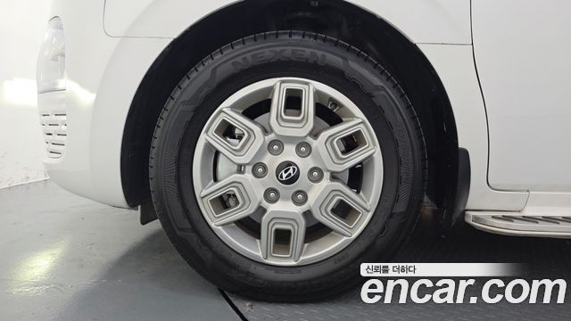 Hyundai Staria HEV 1.6 Cargo 3-Seater Modern 2025 — фото 21