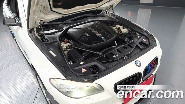 BMW 5 Series (F10) 520d 2011 — фото 6