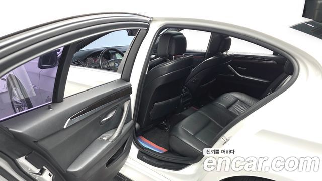 BMW 5 Series (F10) 520d 2011 — фото 12