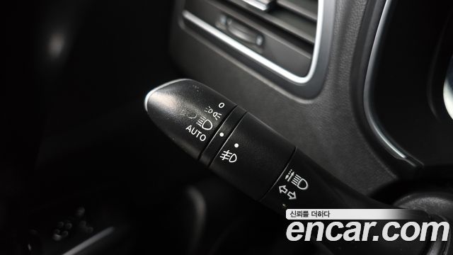 Renault Korea QM6 Diesel 4WD RE Signature 2017 — фото 35