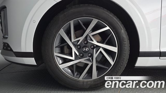 Hyundai Grandeur (GN7) 2,5 Gasoline 2WD Exclusive 2023 — фото 5