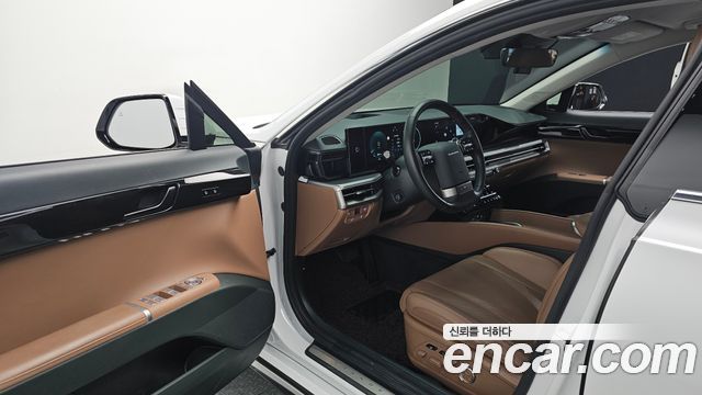 Hyundai Grandeur (GN7) 2,5 Gasoline 2WD Exclusive 2023 — фото 10