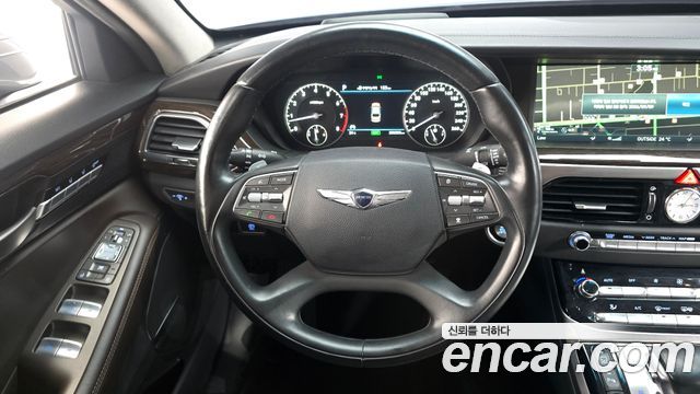 Genesis EQ900 3.3 T-GDI Luxury 2016 — фото 12