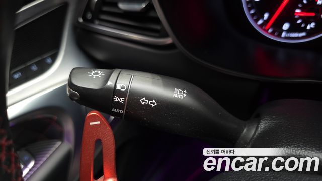 Genesis G70 3.3T Sport AWD Supreme 2018 — фото 30
