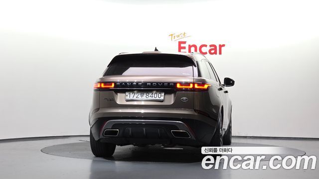 Land Rover Range Rover Velar 3.0 D300 R-Dynamic SE 2019 — фото 4