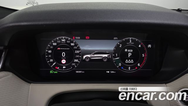 Land Rover Range Rover Velar 3.0 D300 R-Dynamic SE 2019 — фото 8