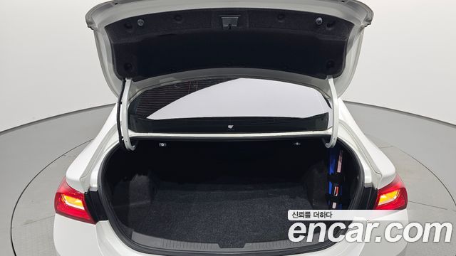 Chevrolet Malibu 1.5 Turbo LT Deluxe 2018 — фото 33