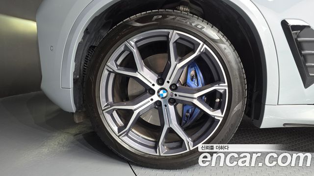 BMW X5 (G05) xDrive 40i M Sport 2024 — фото 5