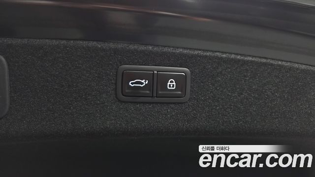 Genesis G80 (RG3) Gasoline 2.5 Turbo AWD Black 2026 — фото 27