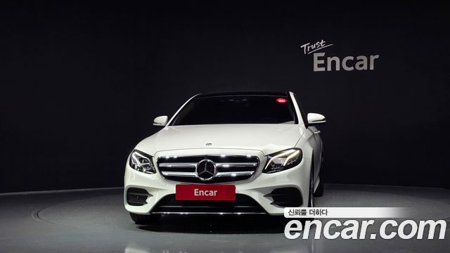 Mercedes-Benz E-Class (W213) E350 4MATIC AMG Line 2019 — фото 3