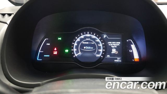 Hyundai Kona Electric Premium 2020 — фото 8