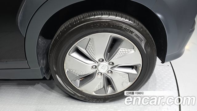 Hyundai Kona Electric Premium 2020 — фото 21