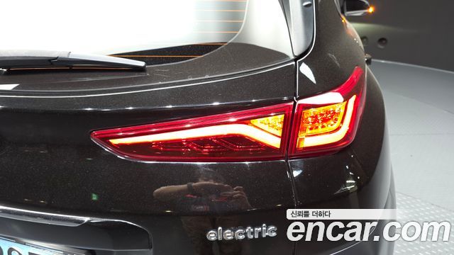 Hyundai Kona Electric Premium 2020 — фото 23