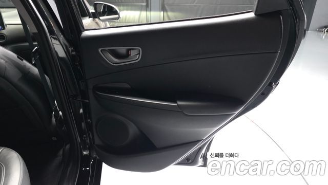 Hyundai Kona Electric Premium 2020 — фото 25