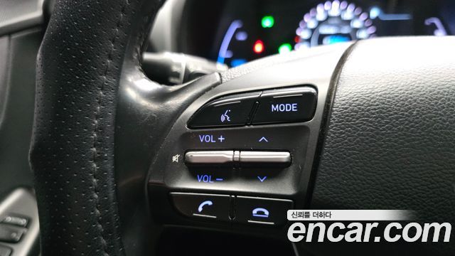 Hyundai Kona Electric Premium 2020 — фото 30