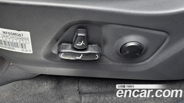 KG Mobility (SsangYong) Rexton Sports Khan Diesel 2.2 4WD Culman Noblesse 2025 — фото 29