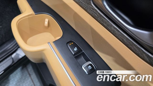 Kia Sorento (IV) Gasoline 2.5T 4WD Prestige 2022 — фото 19