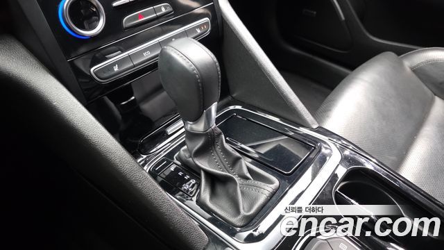 Renault Korea SM6 2.0 GDe LE 2017 — фото 9