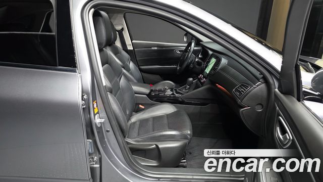 Renault Korea SM6 2.0 GDe LE 2017 — фото 11