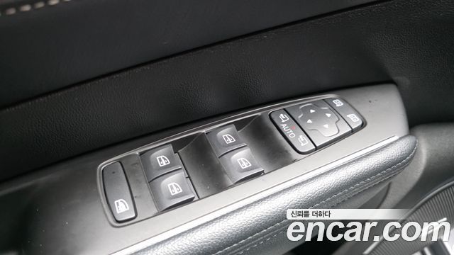 Renault Korea SM6 2.0 GDe LE 2017 — фото 29