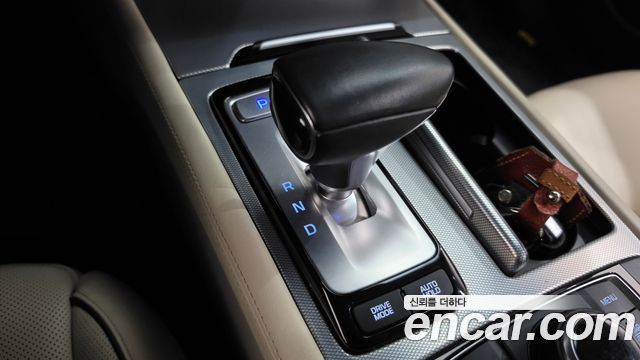 Genesis G80 3.8 GDI AWD Prestige 2018 — фото 9