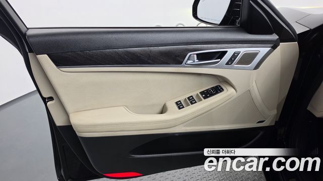 Genesis G80 3.8 GDI AWD Prestige 2018 — фото 24