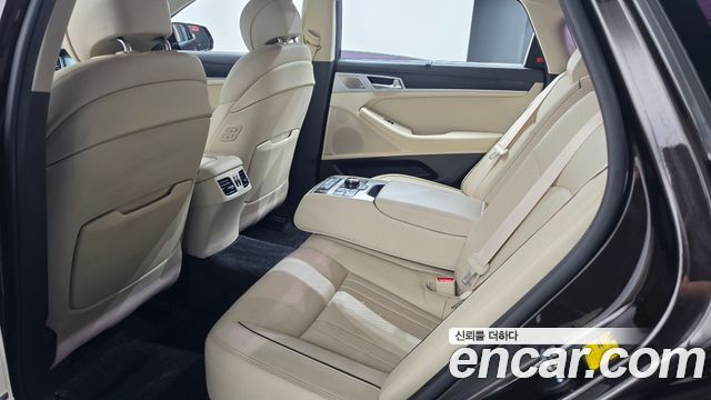 Genesis G80 3.8 GDI AWD Prestige 2018 — фото 27