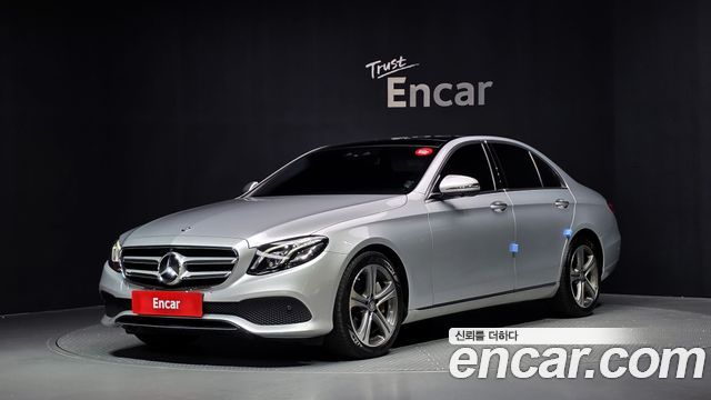 Mercedes-Benz E-Class (W213) E300 4MATIC Avnatgarde