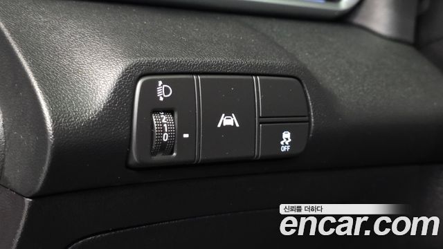 Hyundai Avante (CN7) 1.6 Inspiration 2023 — фото 18