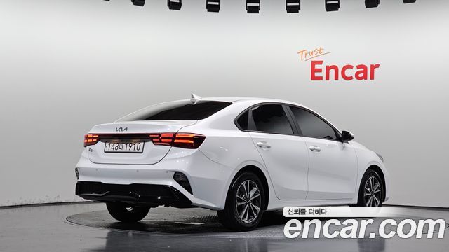 Kia K3 (II) 1.6 Prestige 2022 — фото 2