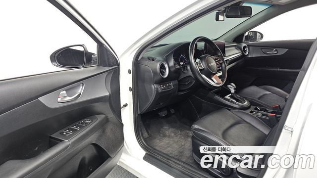Kia K3 (II) 1.6 Prestige 2022 — фото 10