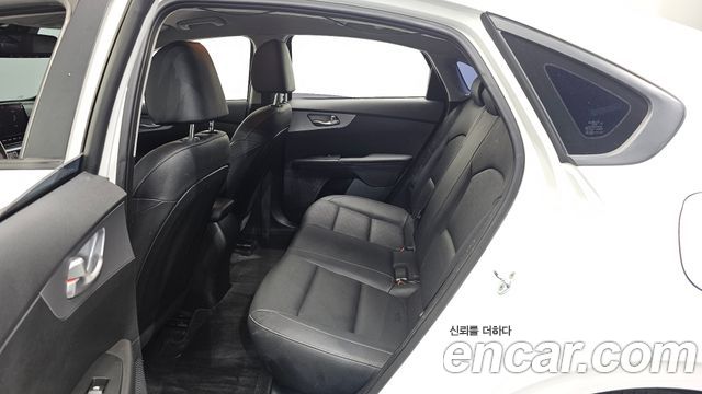 Kia K3 (II) 1.6 Prestige 2022 — фото 12