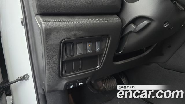 Renault Korea QM6 Gasoline 2WD RE Signature 2019 — фото 20